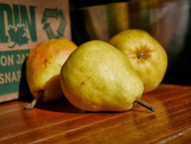 How to Can Pears