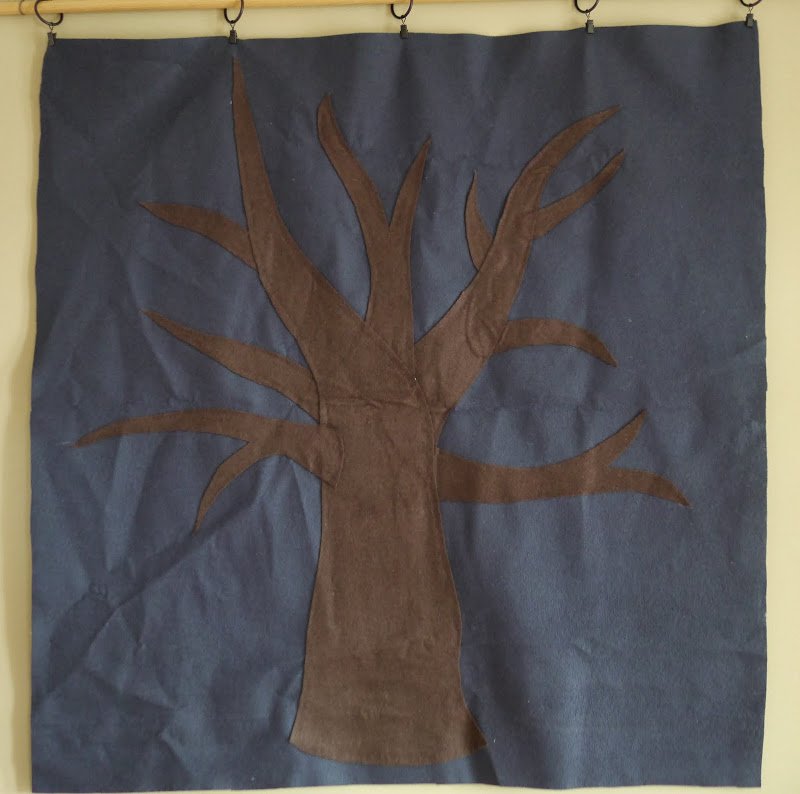 Jesus Tree: Symbols, Bible Readings and Colouring Pages