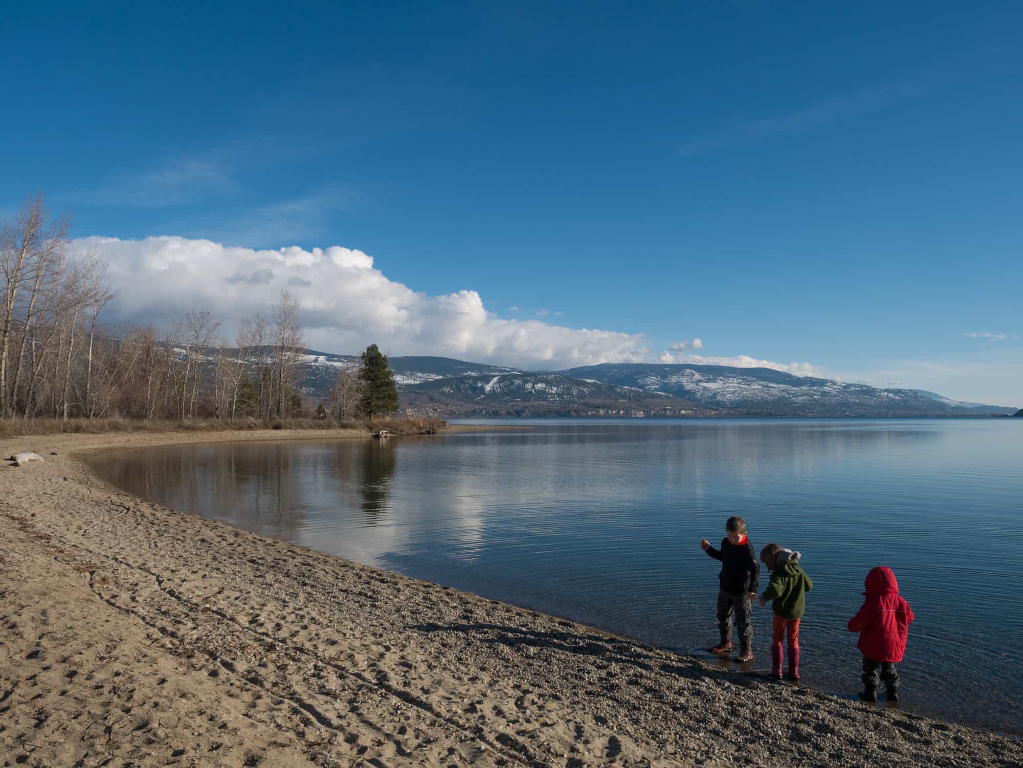 Exploring SunOka Provincial Park in the Winter