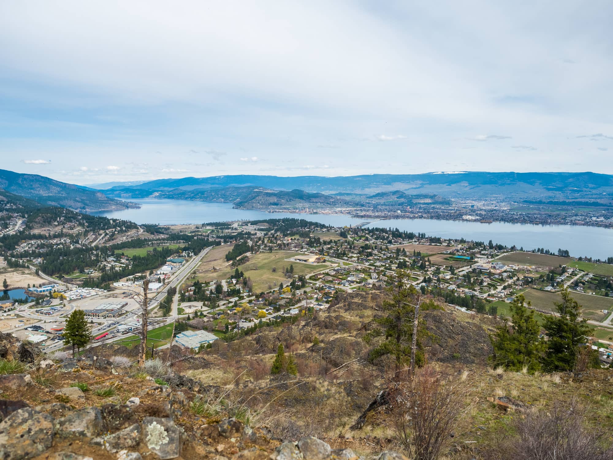 Hiking Mount Boucherie: Eain Lamont Park Entrance