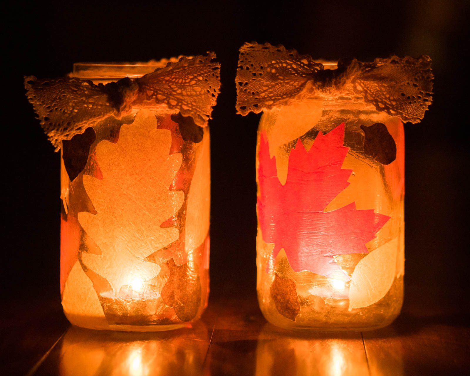 How to Make a Fall Leaf Mason Jar Lantern