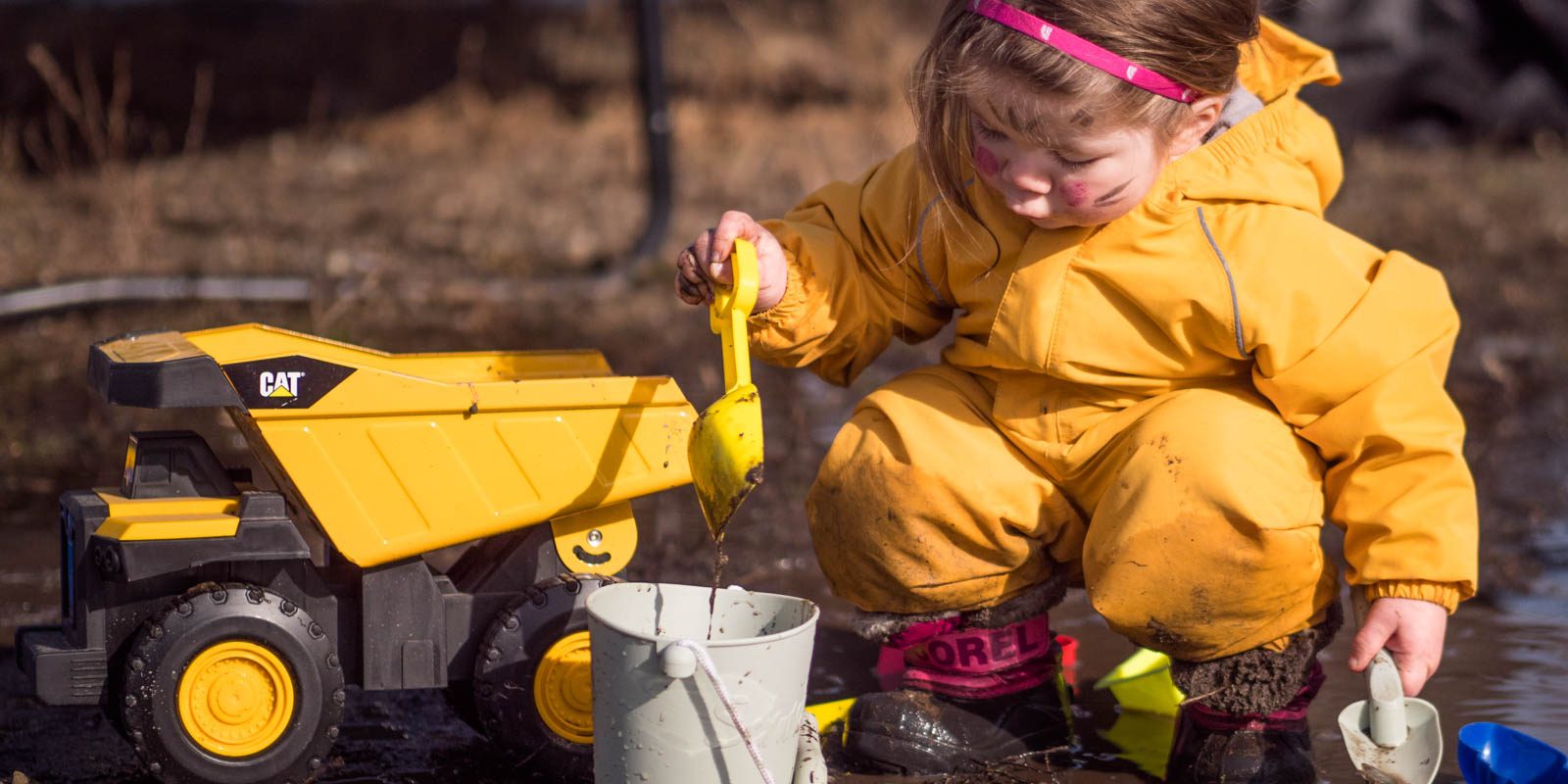 The Benefits of Mud Play, Mud Activities and Mud Picture Books for Kids by Backwoods Mama